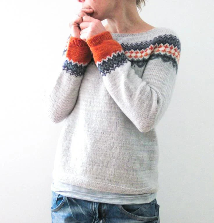 Comfortable Straight Silhouette Grey Jumper for Women | Ideal for Winter