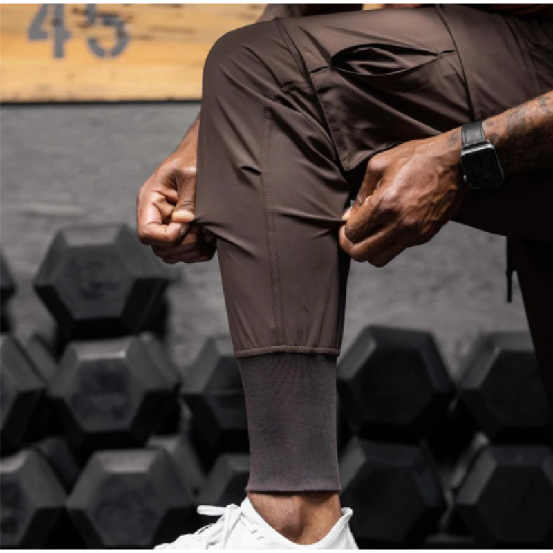 Men's Modern Jogger Cargo Pants with Large Pockets | Perfect for Outdoor Activities