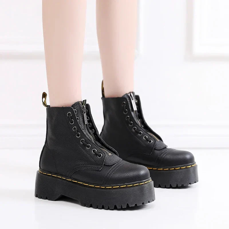 Women's Chic Leather Platform Boots with Bold Design