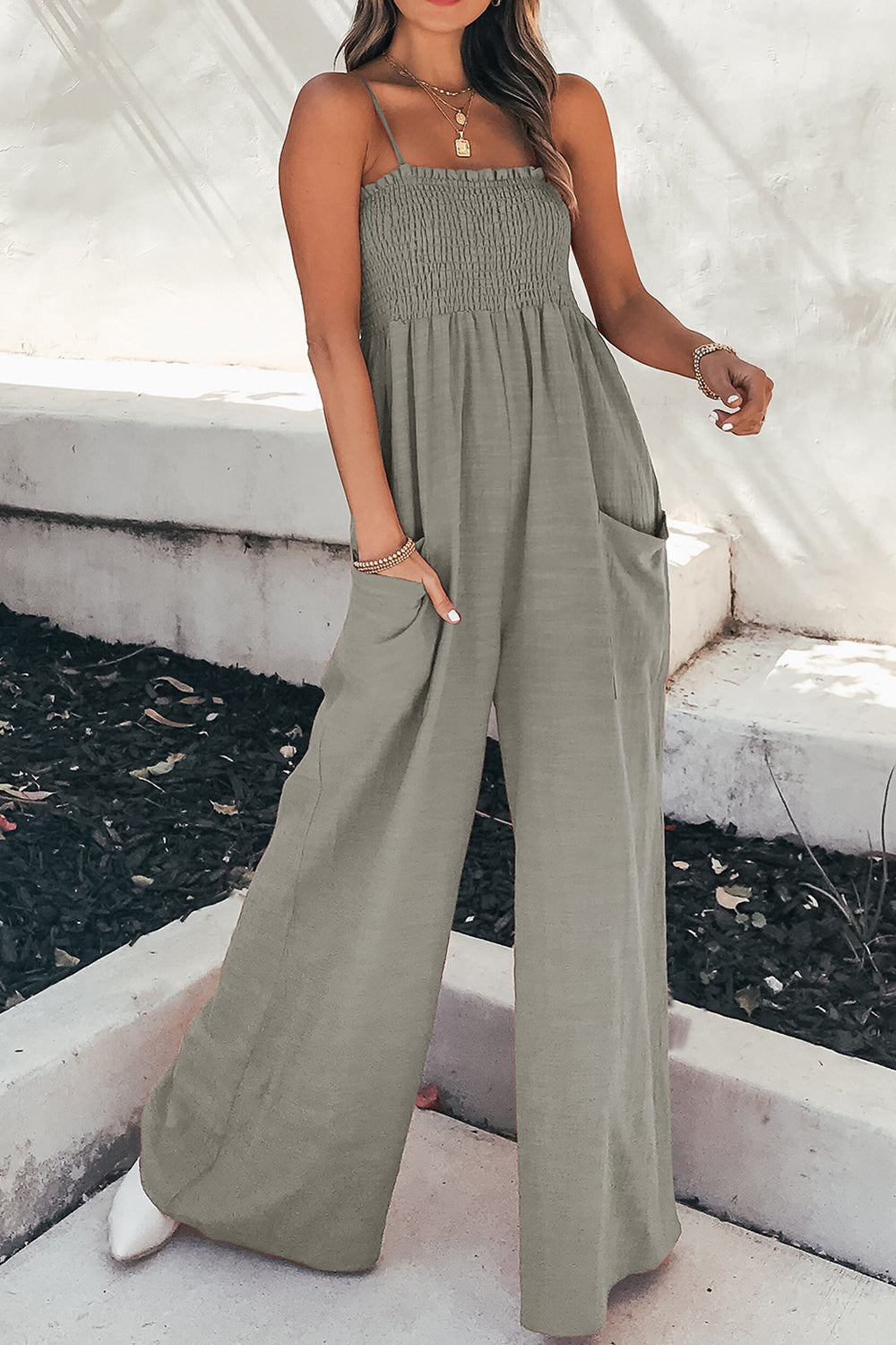 Women's Casual Sleeveless Summer Jumpsuit with Pockets | Ideal for Summer