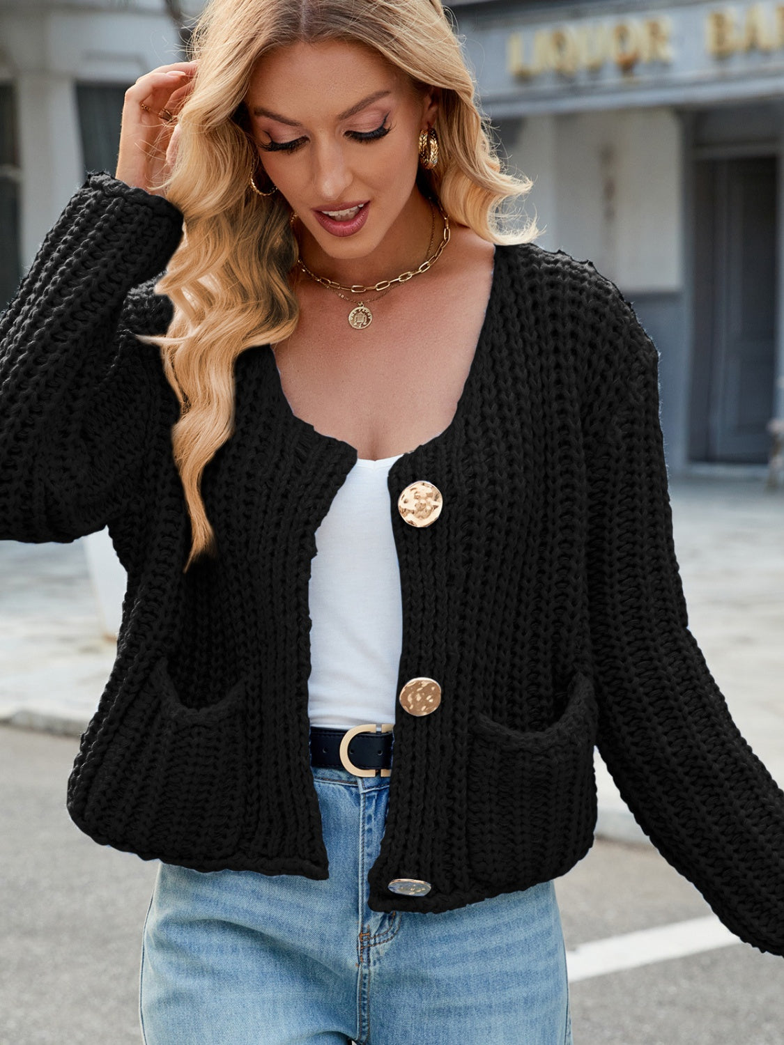 Women's Cozy Knitted Cardigan with Pockets and Buttons | Ideal for Winter
