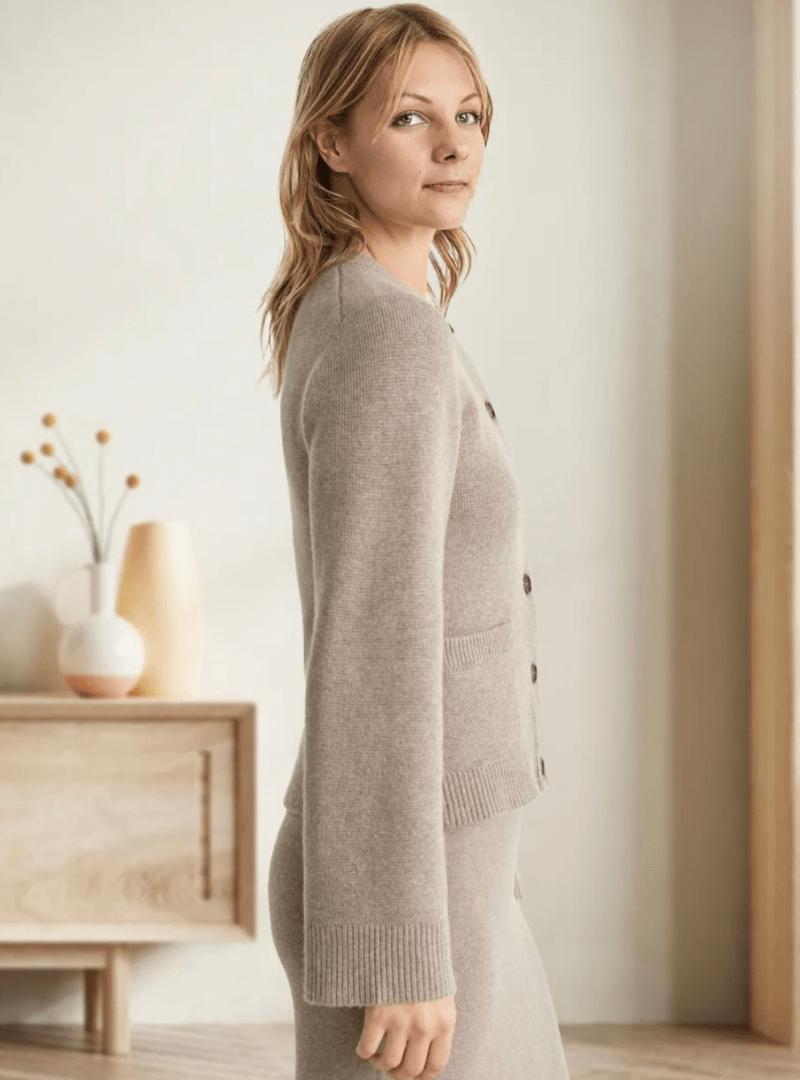 Ella - Cardigan - Classic - Modern Style - Ideal for Winter