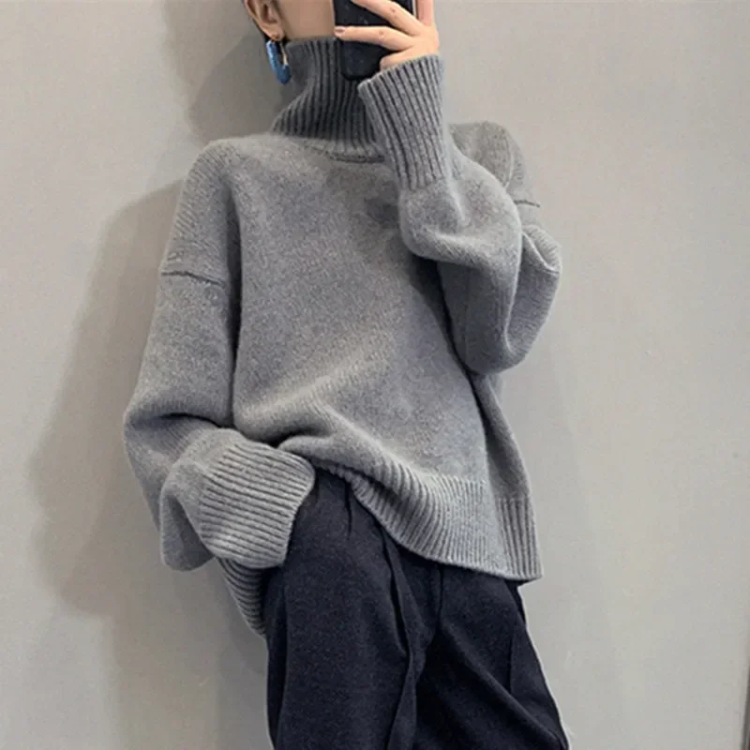 Women's Chunky Knitted Turtleneck Sweater | Ideal for Autumn/Winter