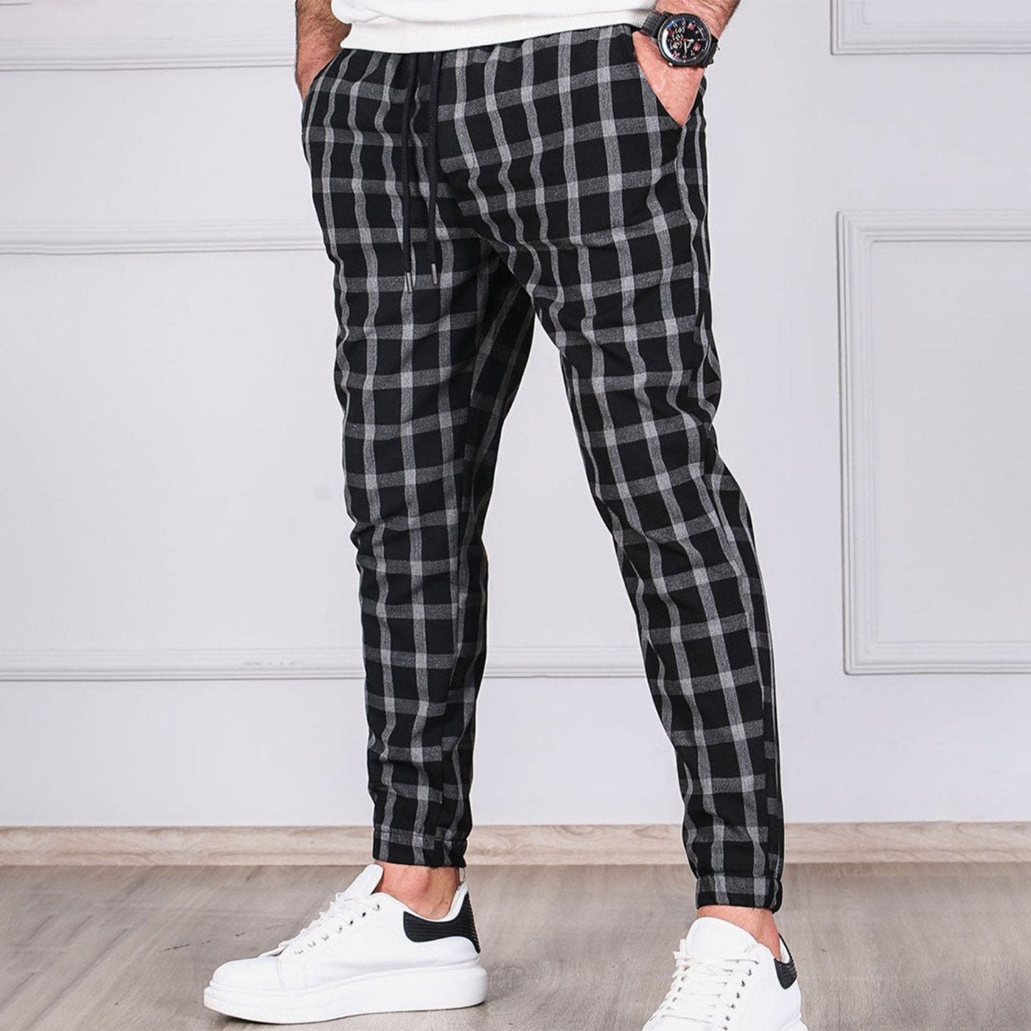 Heathcliff - Men's Plaid Pants - Casual - Made for Comfort - Perfect for Casual Days