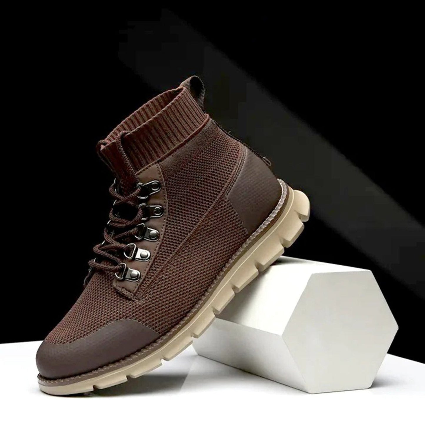 Tamati - Men Shoes - Elegant - Made for comfort - Perfect for casual days