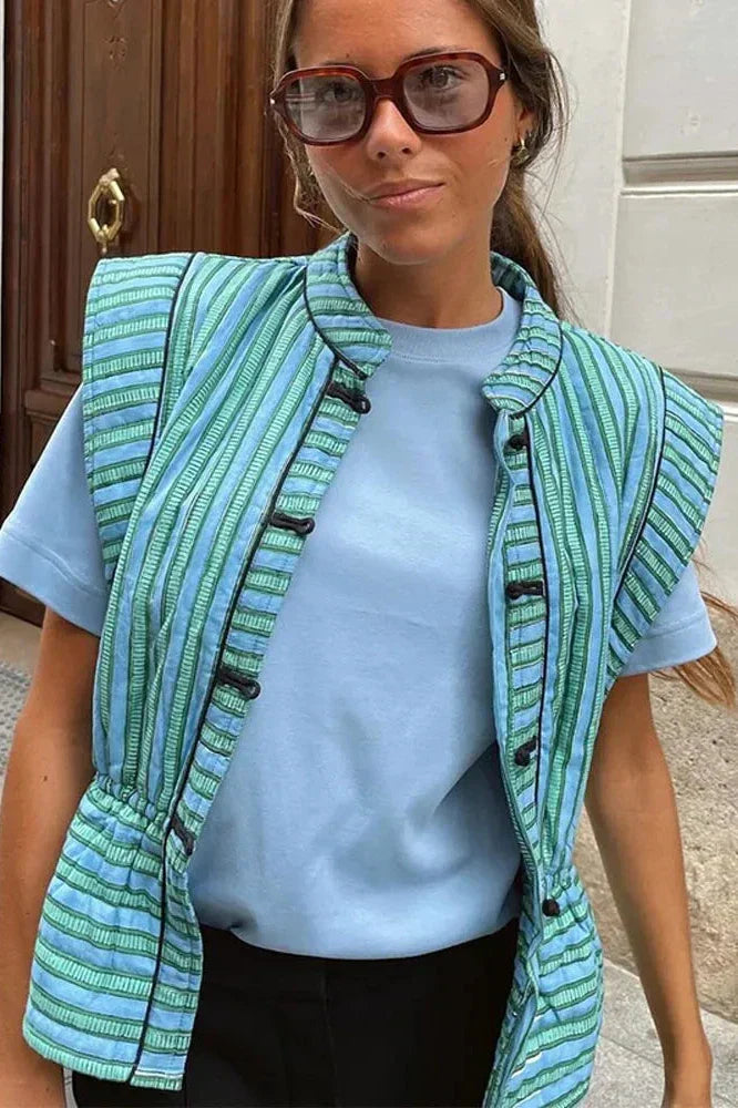 Women's Elegant Lightweight Sleeveless Top with Striped Design