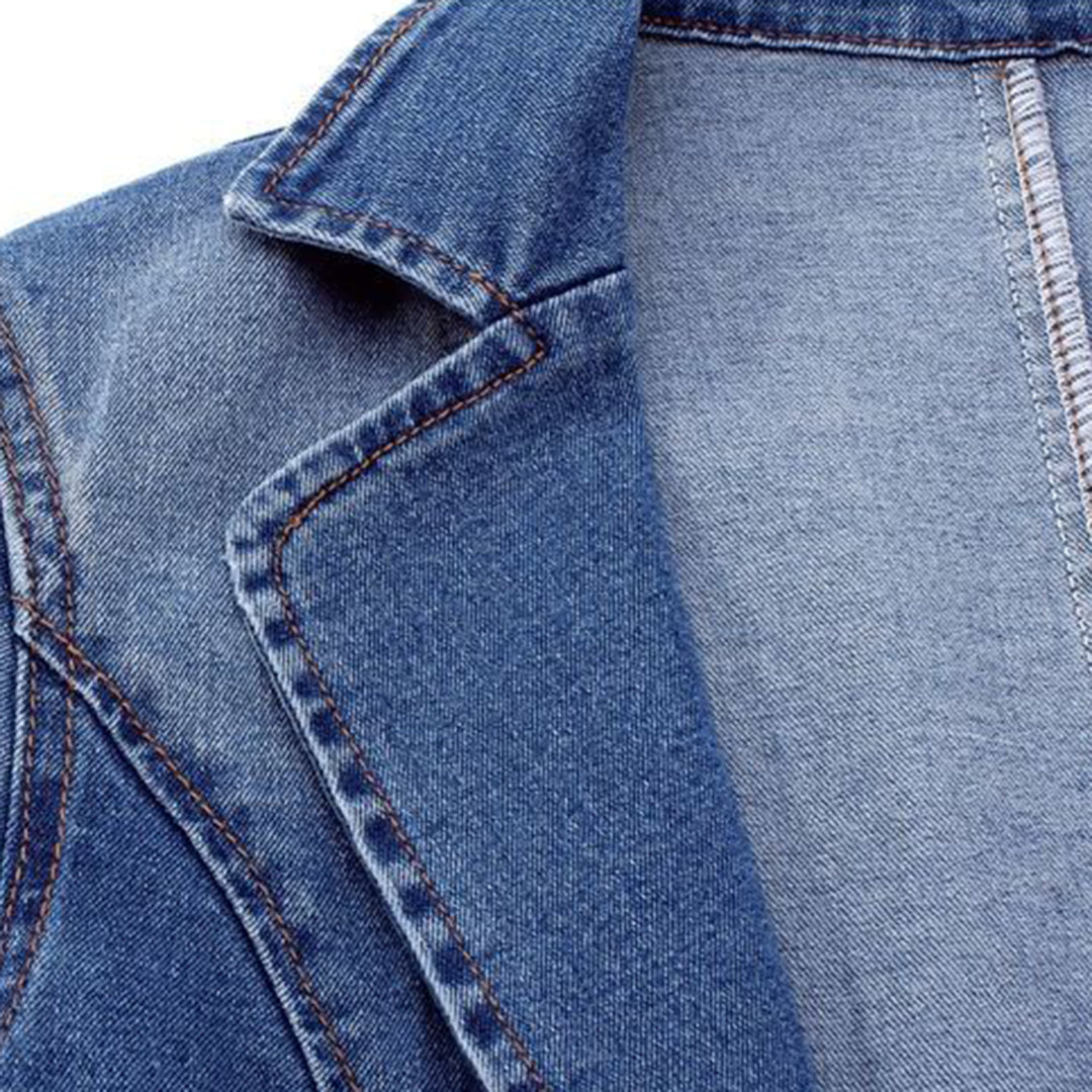 Women's Vintage blue denim blazer with pockets and button | Perfect for Casual Days