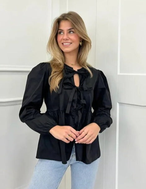 Women's Playful Stretchy Blouse with Puff Sleeves and Back Cut-Out Design