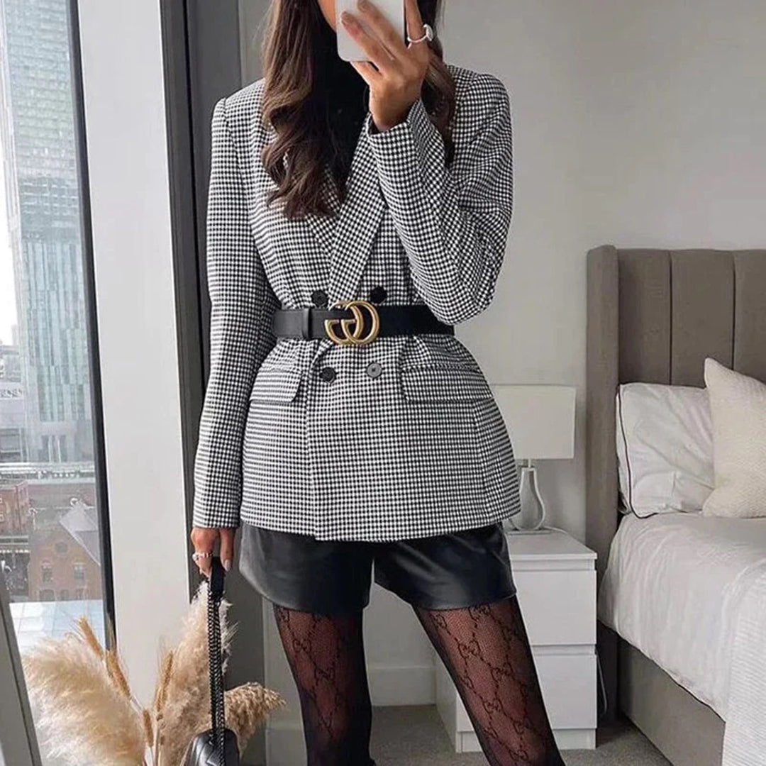 Women's Loose plaid blazer with buttons and pockets | Perfect for Casual Days