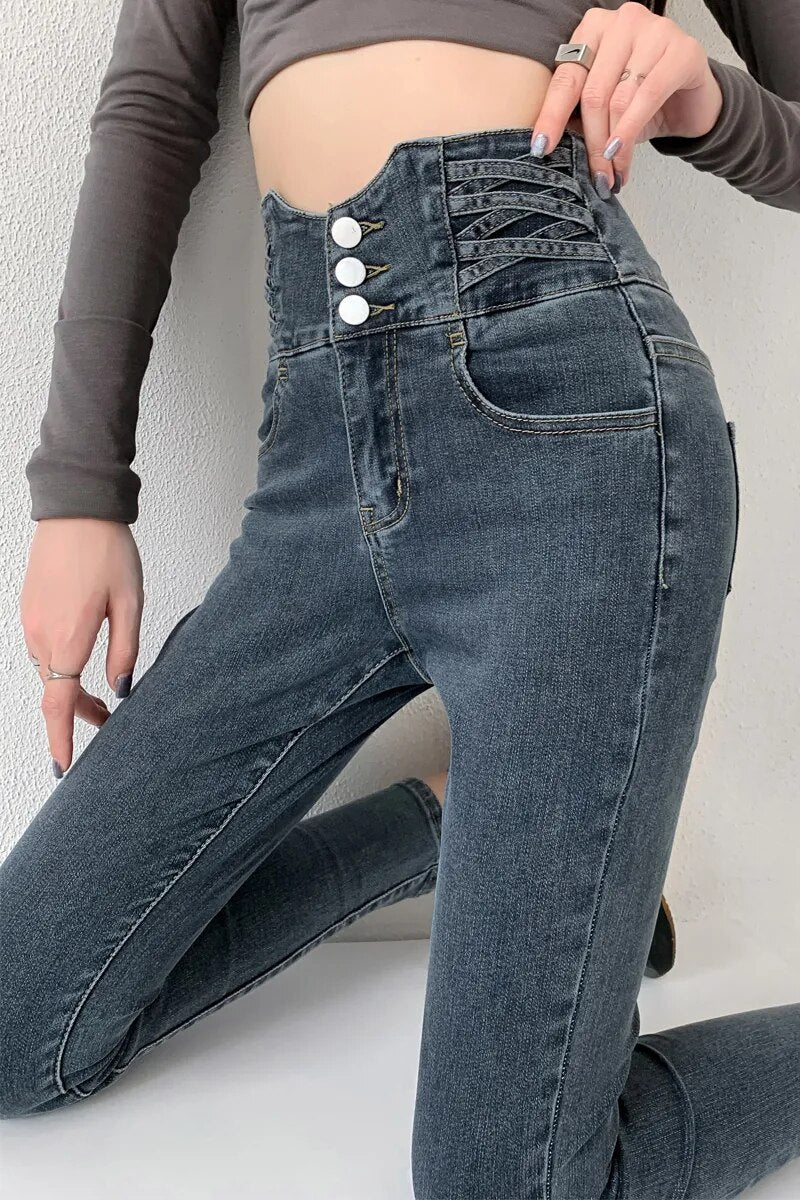 Women's Fashionable Hip Tight Lifting Skinny Jeans | Perfect for Casual Days