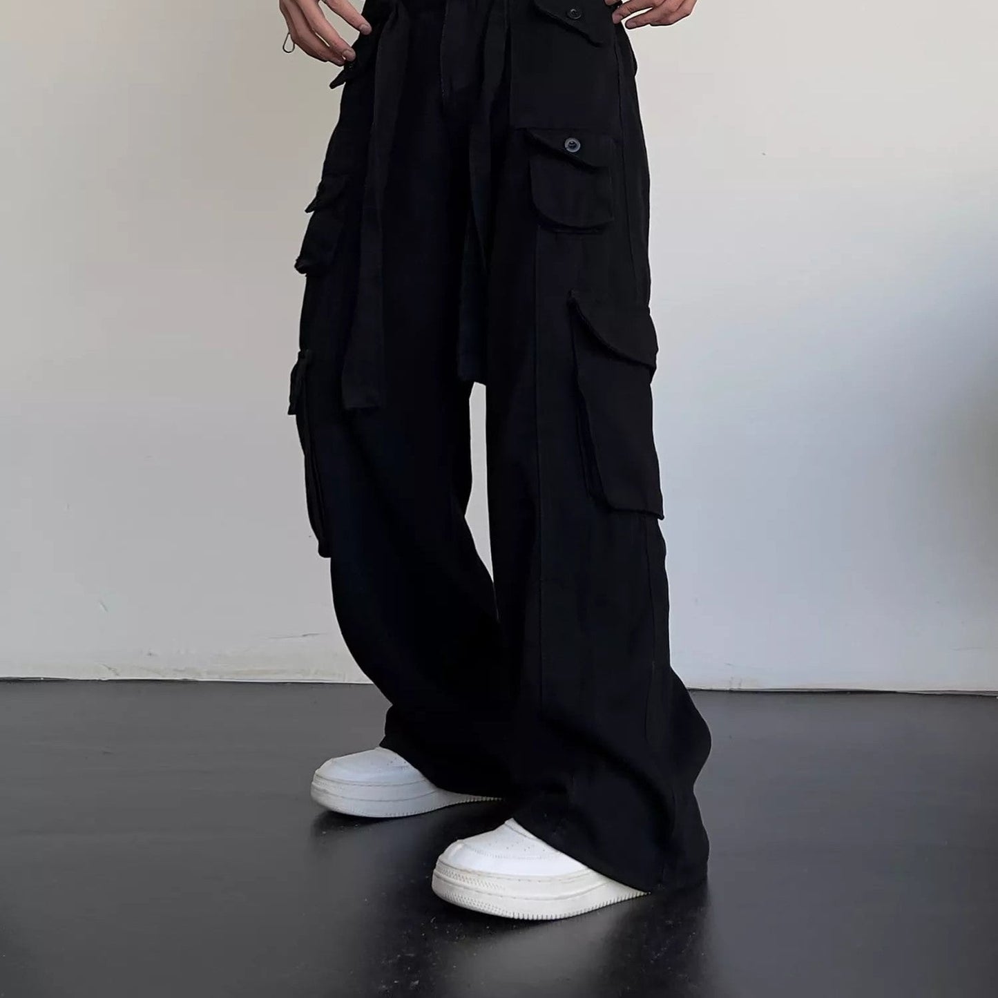 Men's Classic Black Straight Cargo Pants with Relaxed Fit | Perfect for Casual Days