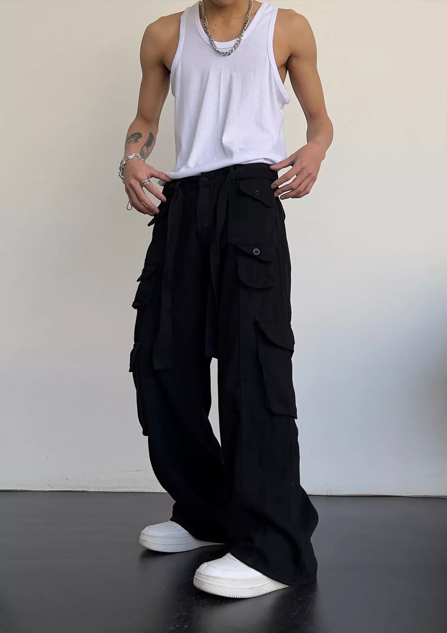 Men's Classic Black Straight Cargo Pants with Baggy Fit | Perfect for Casual Days