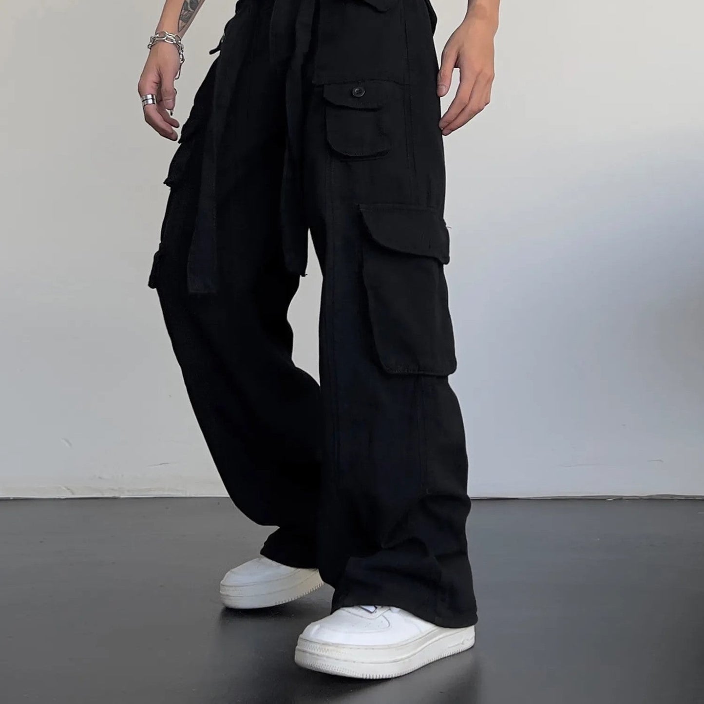 Men's Classic Black Straight Cargo Pants with Relaxed Fit | Perfect for Casual Days