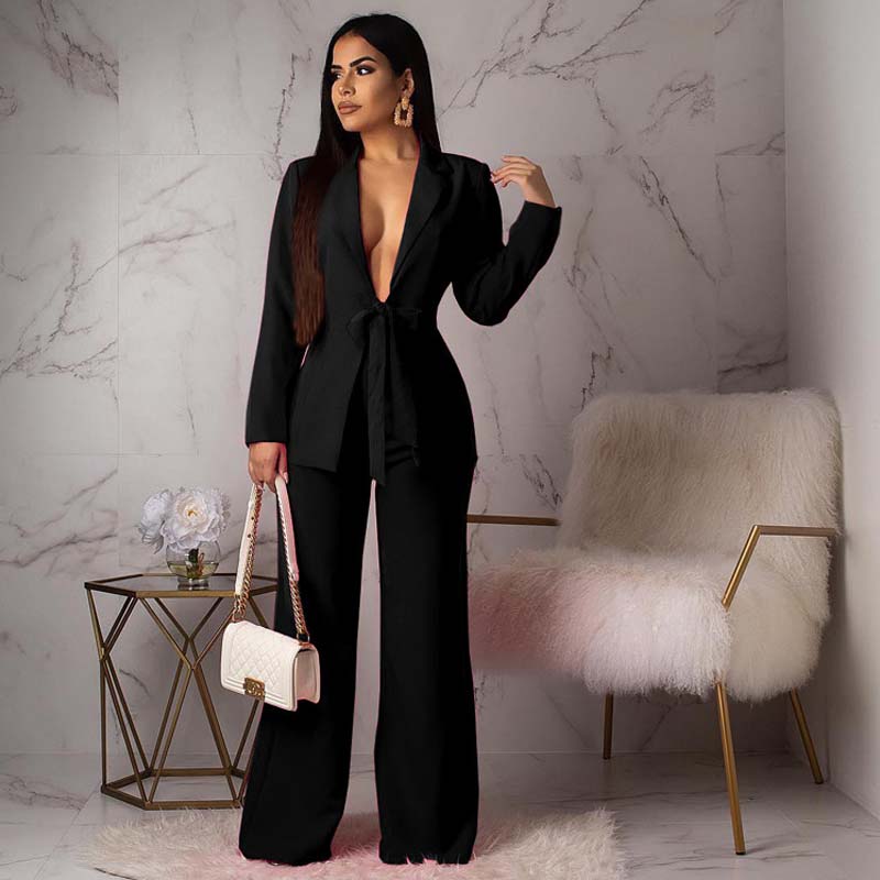 Women's Deep V-Neck Blazer Two-Piece Set in Solid Colour | Perfect for Casual Days