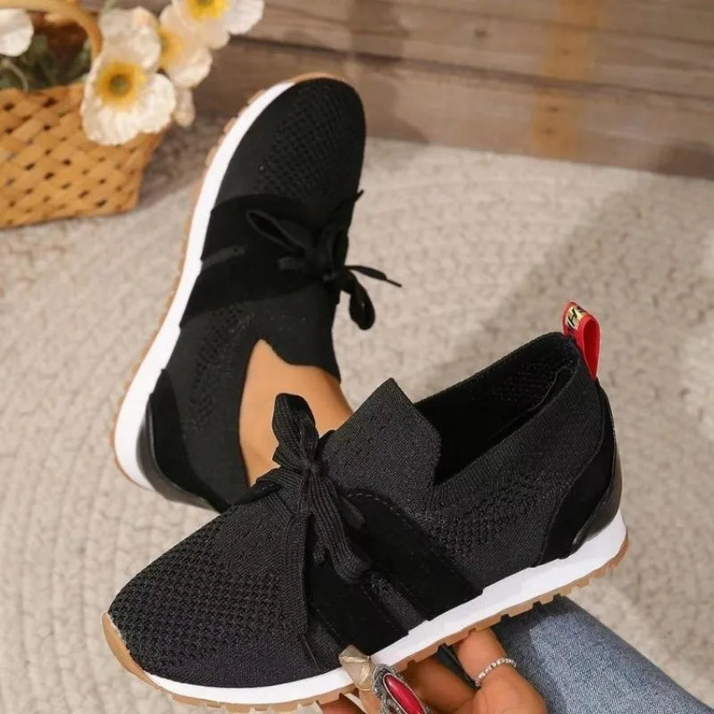 Women's Lace-Up Flat Shoes