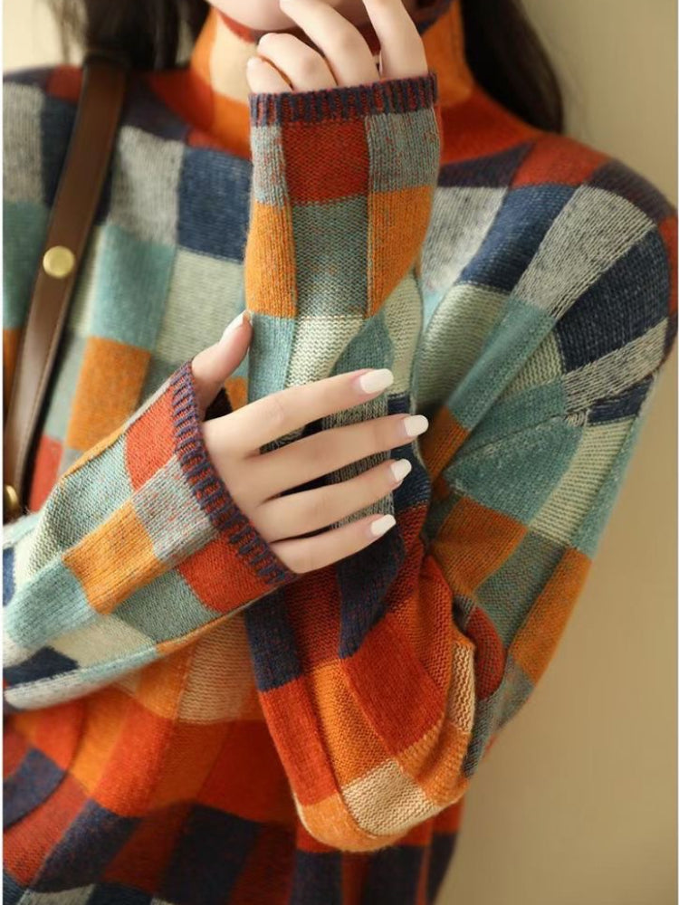 Women's Turtlneck Sweater with Relaxed Fit