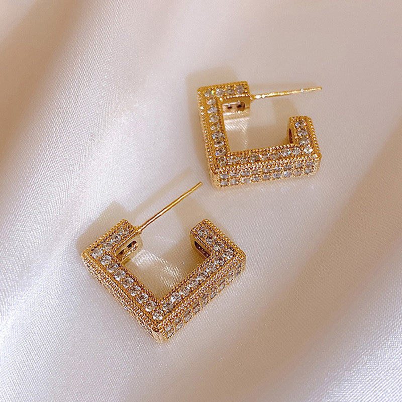Women’s Dangle Earrings with Square Design 4