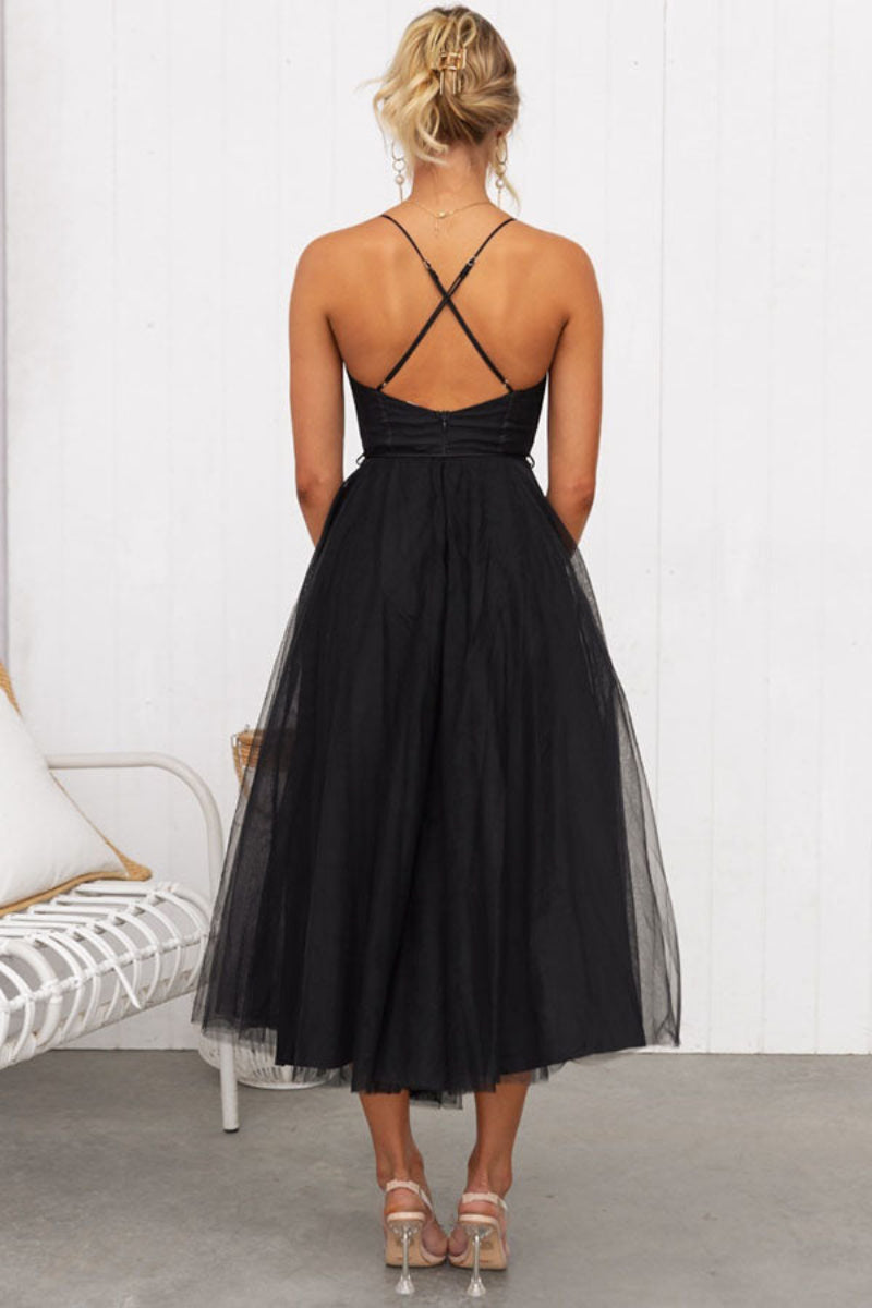 Women's Midi Dress with Sweetheart Neckline