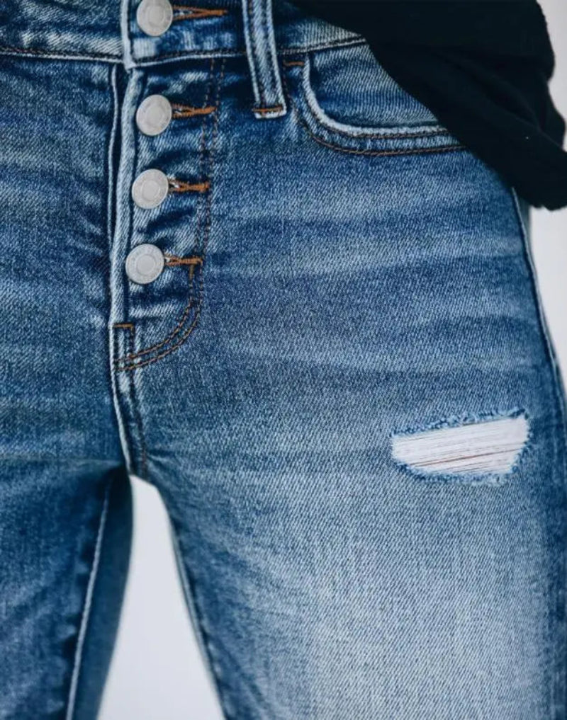 Women’s Distressed Jeans