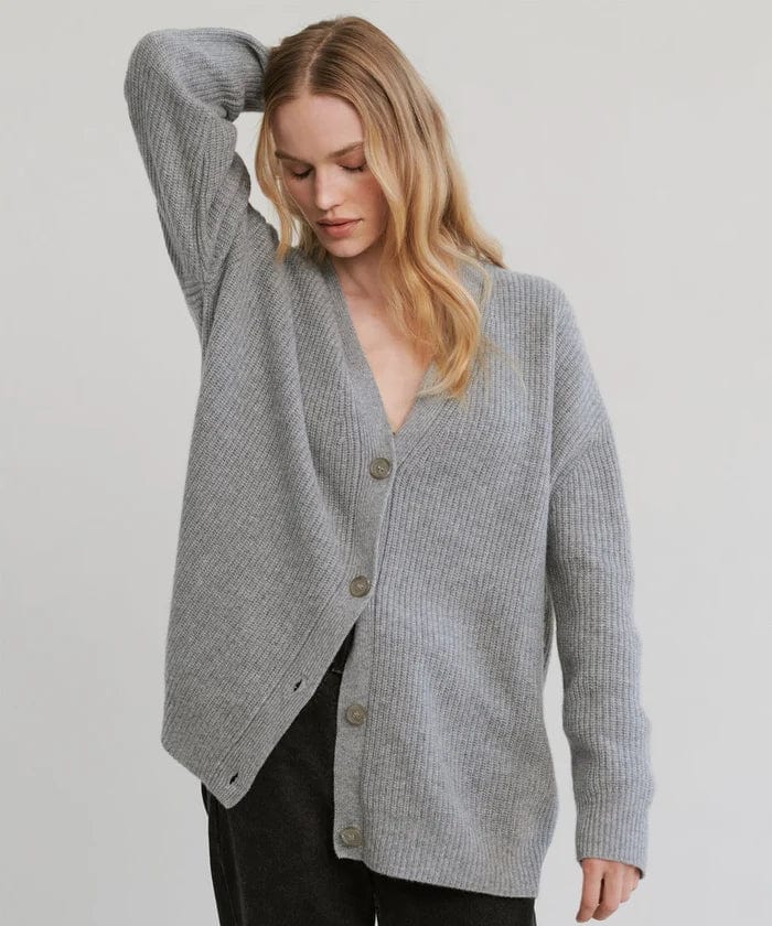 Maya - Cardigan - Casual - Modern Style - Ideal for Winter