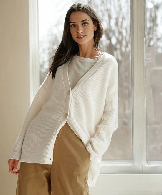 Maya - Cardigan - Casual - Modern Style - Ideal for Winter