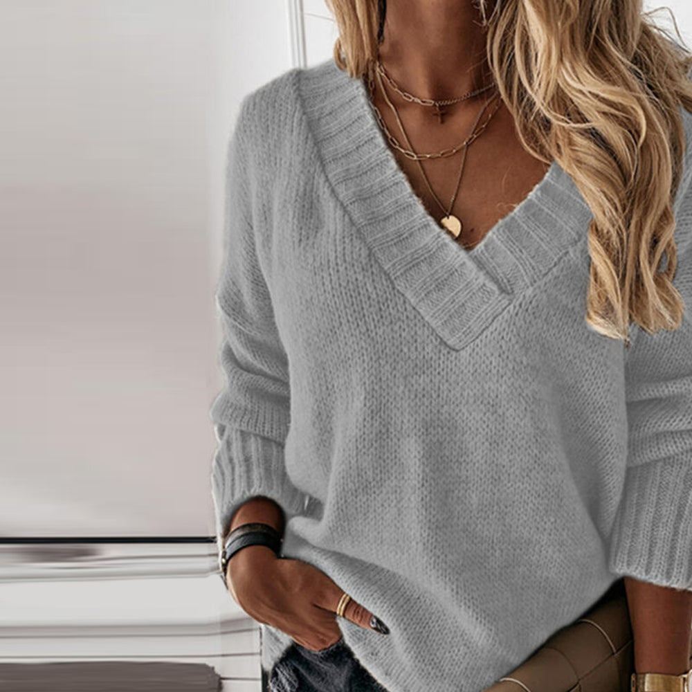 Women's Elegant Wool Sweater with V-Neck | Ideal for Autumn/Winter