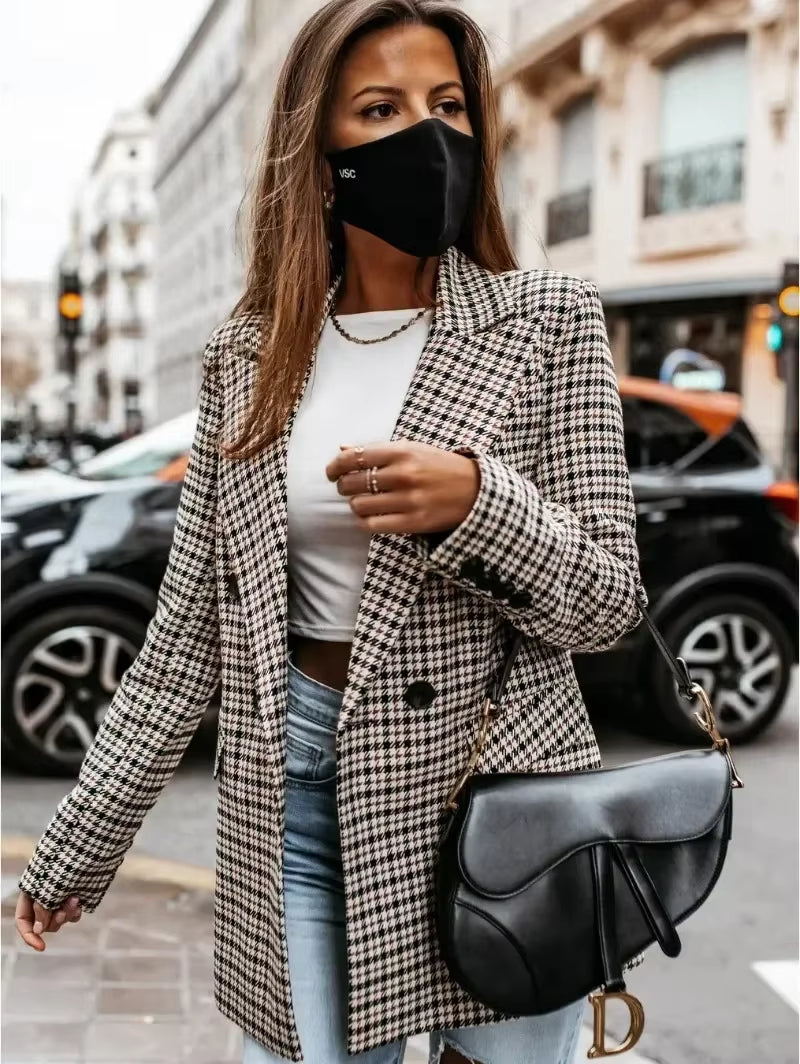 Women's Blazer with Pockets