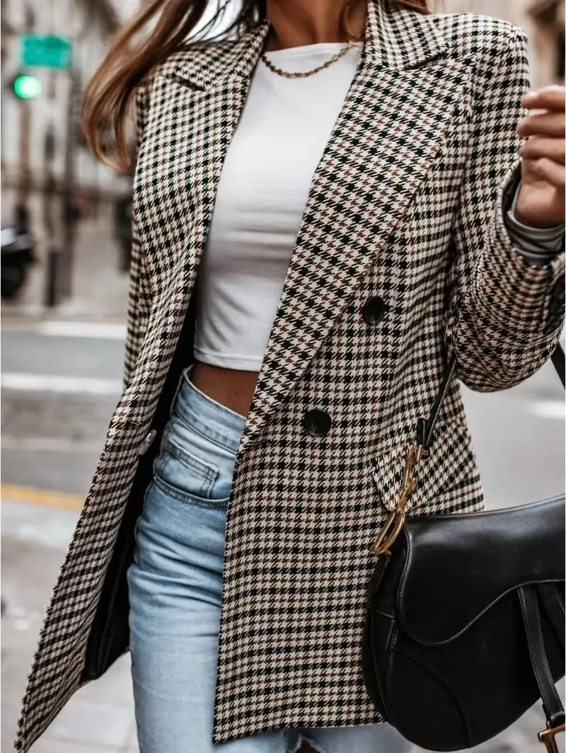 Women's Blazer with Pockets