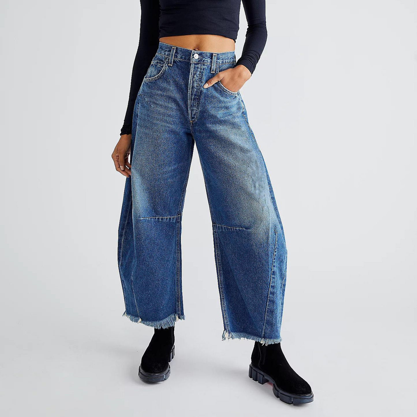 Women's Retro Raw Hem Wide Leg Jeans | Perfect for Casual Days