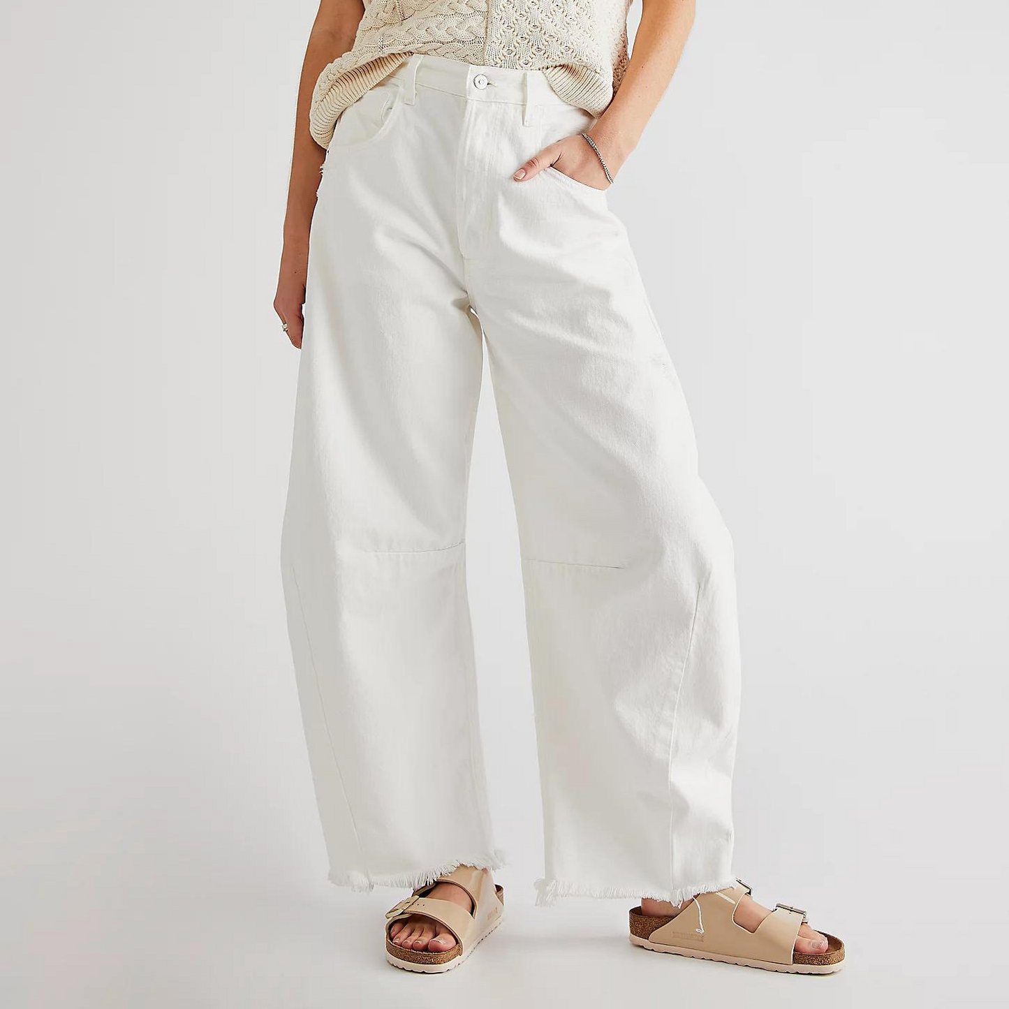 Women's Retro Raw Hem Wide Leg Jeans | Perfect for Casual Days