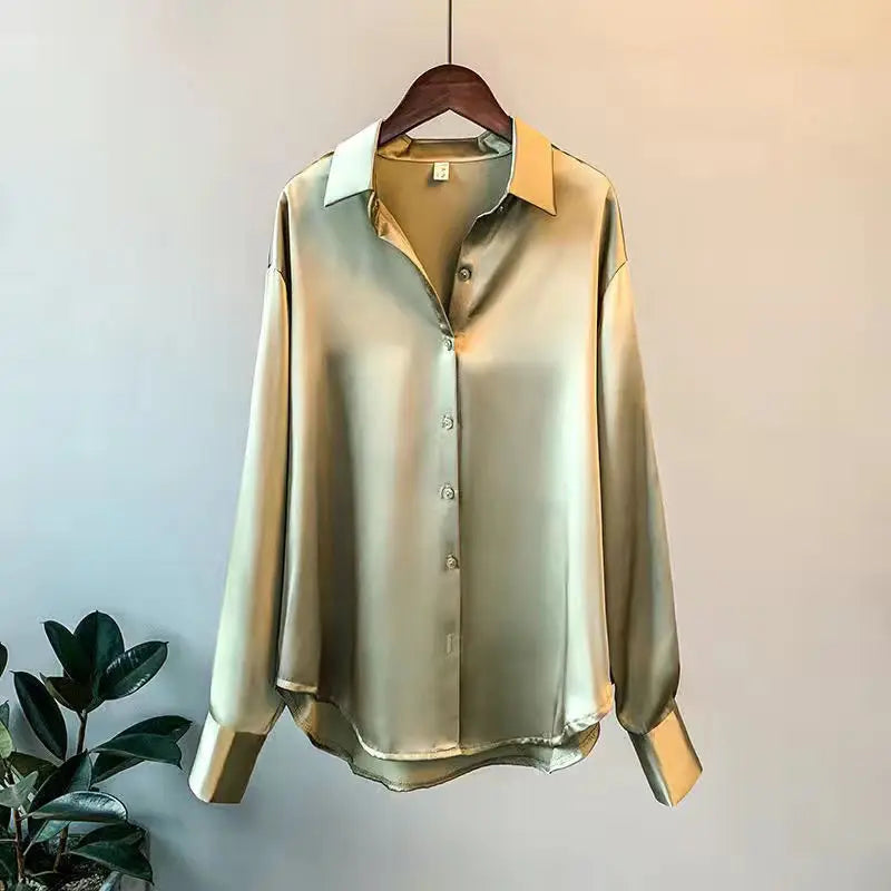 Milanie - Women's Long Sleeve Shirt