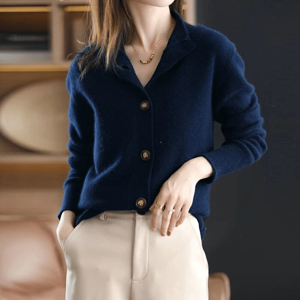 Women's Warm Collar Knitted Cardigan with Buttons | Ideal for Winter