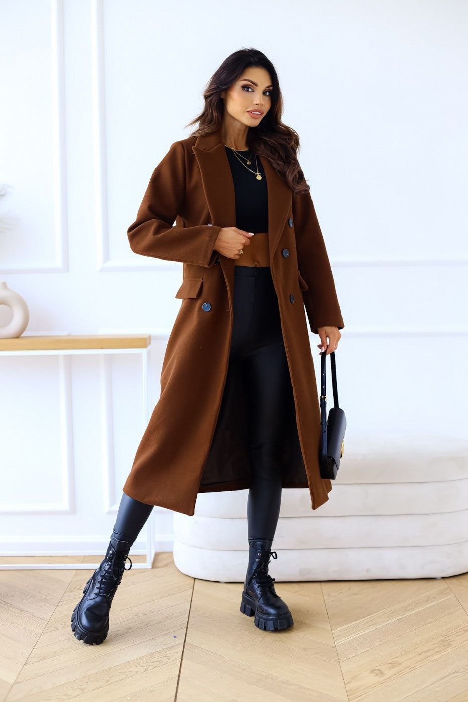 Leah - Long Coat - Chic - Timeless Style - Ideal for Winter