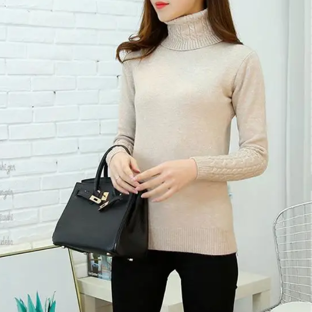 Women's Vintage Turtleneck Jumper with Cable Knit Sleeves | Ideal for Winter