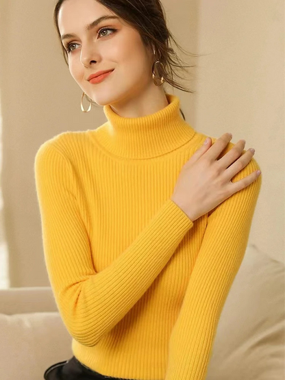 Women's Comfortable Ribbed and Soft Knitted Turtleneck Jumper | Ideal for Winter