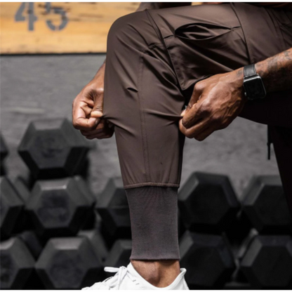 Men's Modern Jogger Cargo Pants with Large Pockets | Perfect for Outdoor Activities