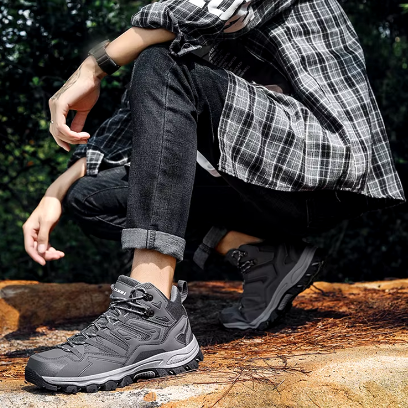 Men's Waterproof Lace Up Hiking Shoes  | Ideal for Winter