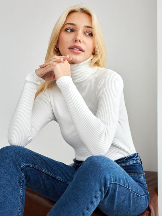 Women's Slim Fit Knitted Turtleneck Jumper | Ideal for Winter