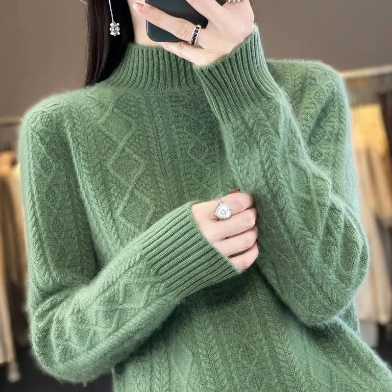 Stylish Cable Knit Turtleneck Jumper for Women | Ideal for winter