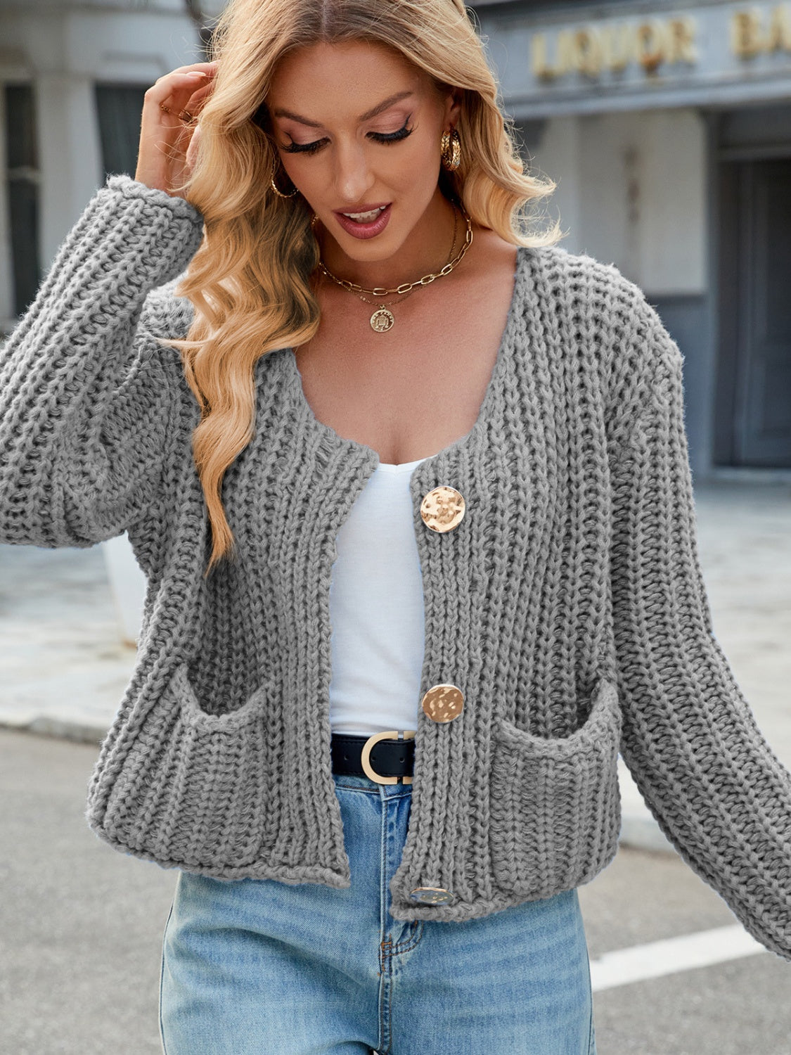 Women's Cozy Knitted Cardigan with Pockets and Buttons | Ideal for Winter