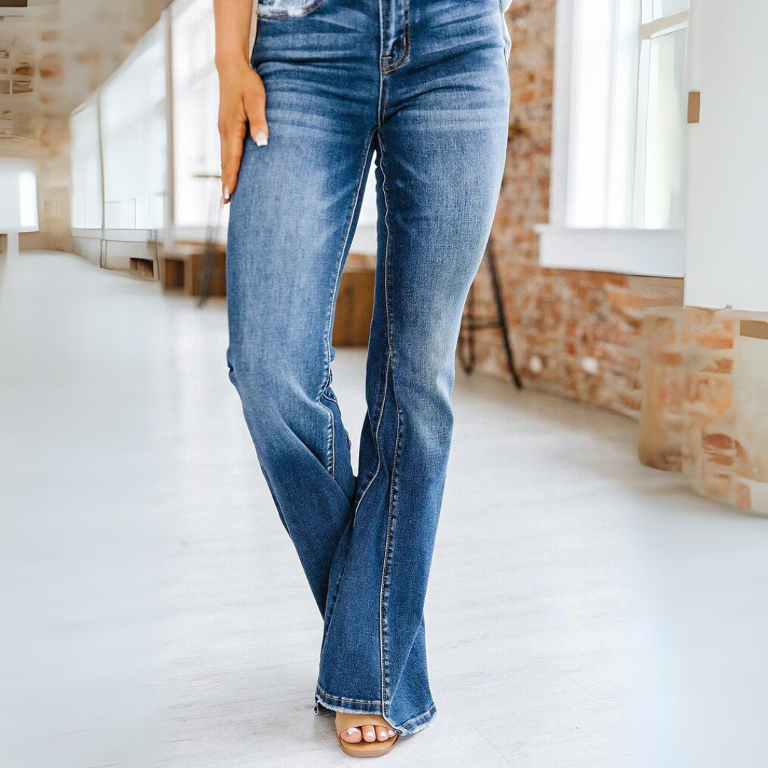 Women's Stretchy High-Waist Flare Jeans | Perfect for Casual Days