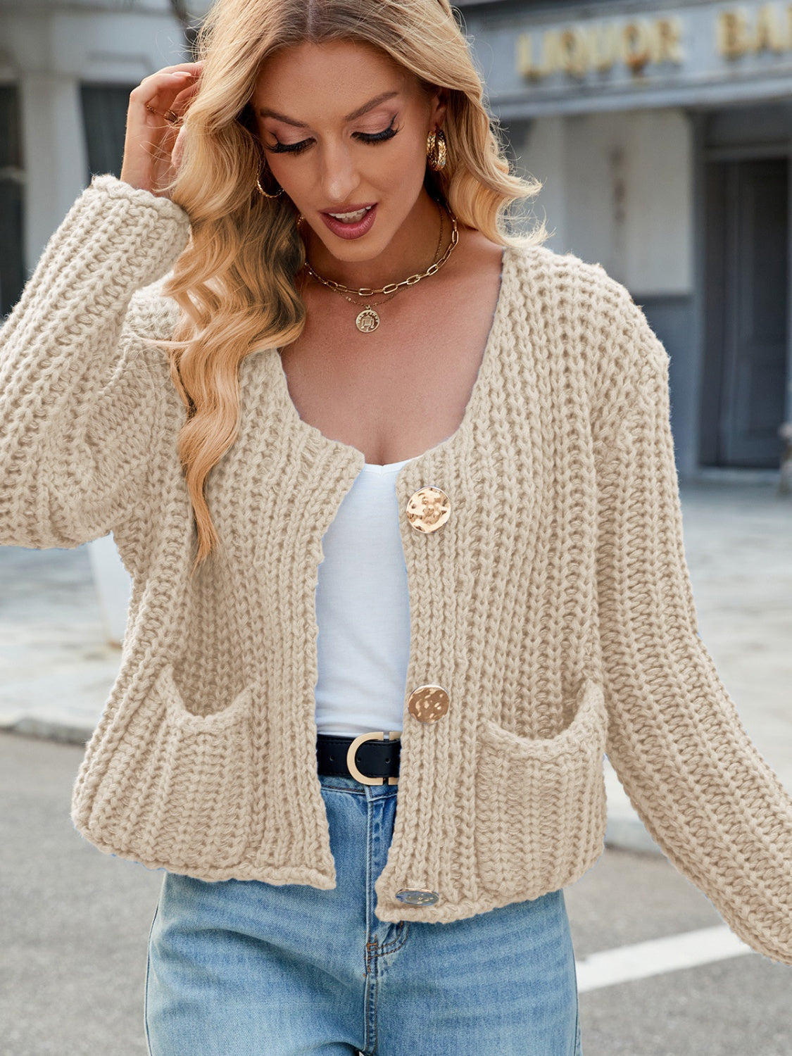 Women's Cozy Knitted Cardigan with Pockets and Buttons | Ideal for Winter