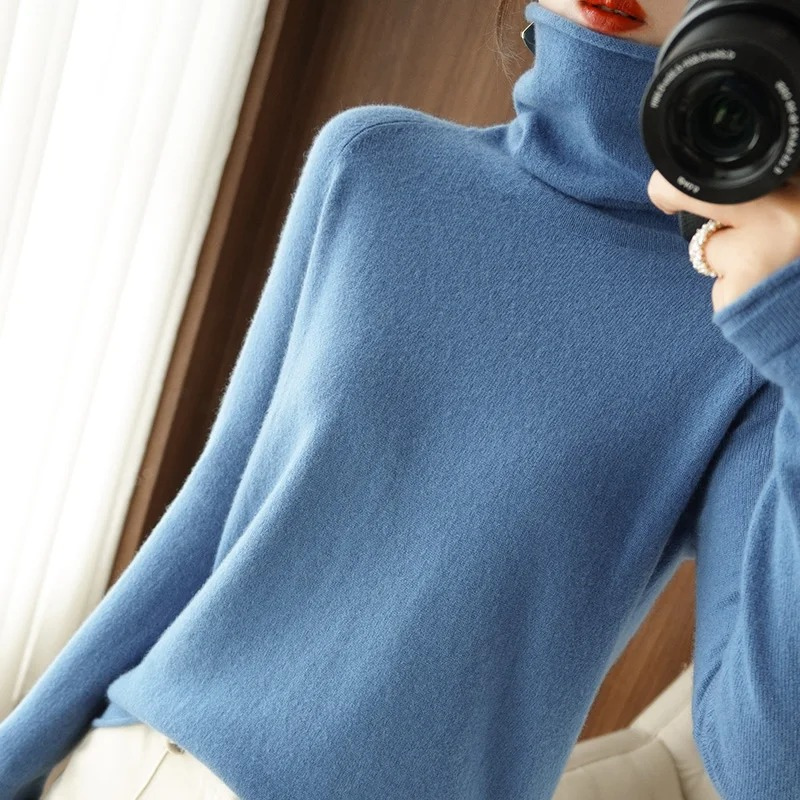 Women's Breathable High-neck Jumper for Women | Ideal for Winter