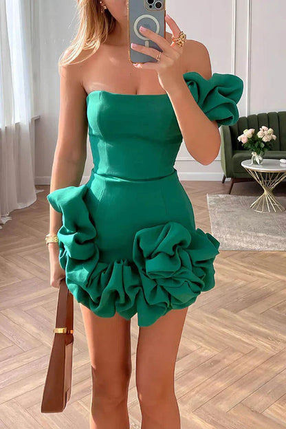 Women's Elegant Ruffled Cocktail Dress with Strapless Design