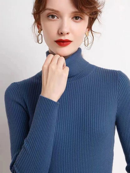 Women's Comfortable Ribbed and Soft Knitted Turtleneck Jumper | Ideal for Winter