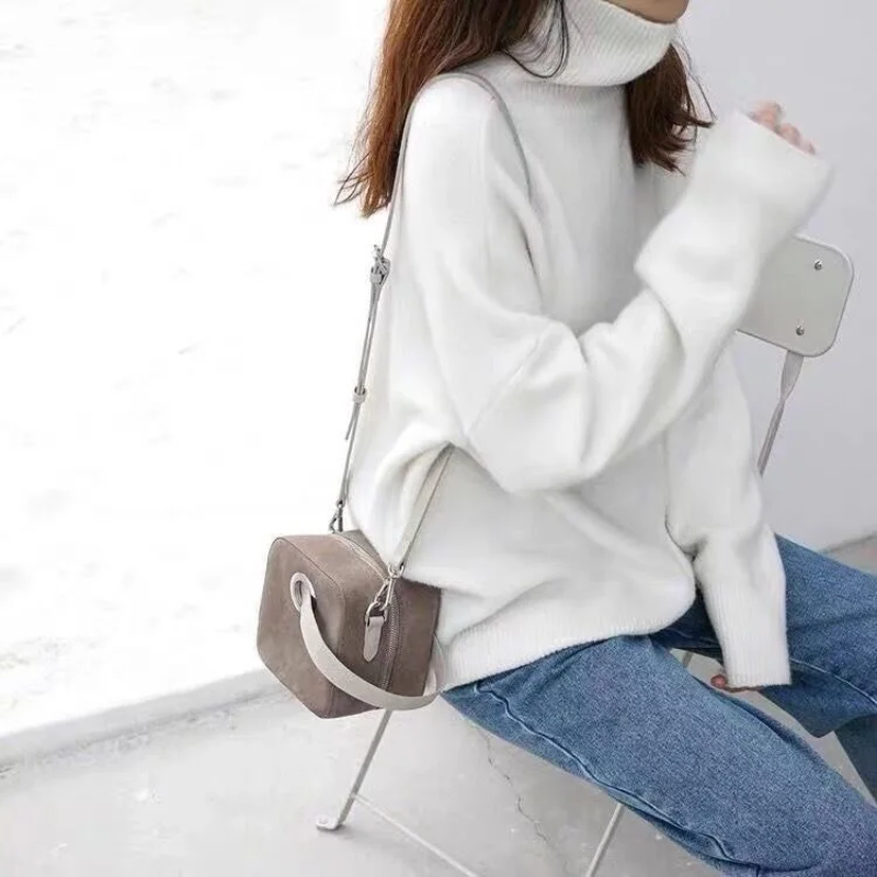 Women's Soft Oversized Turtleneck Knitted Jumper | Ideal for Winter