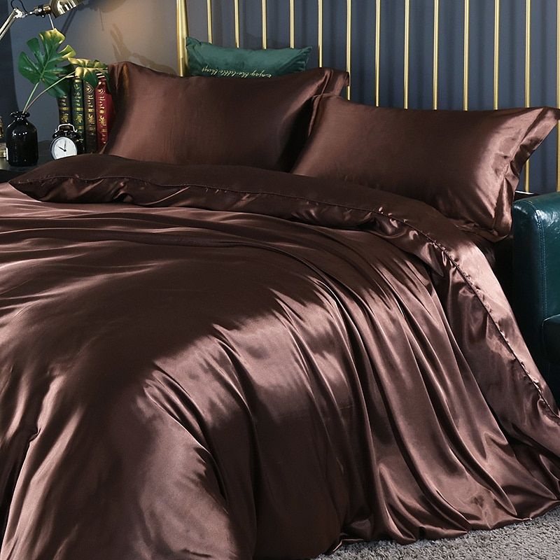 Bedding Set – 4-Piece Duvet Cover with Fitted Sheet and Pillowcases 6