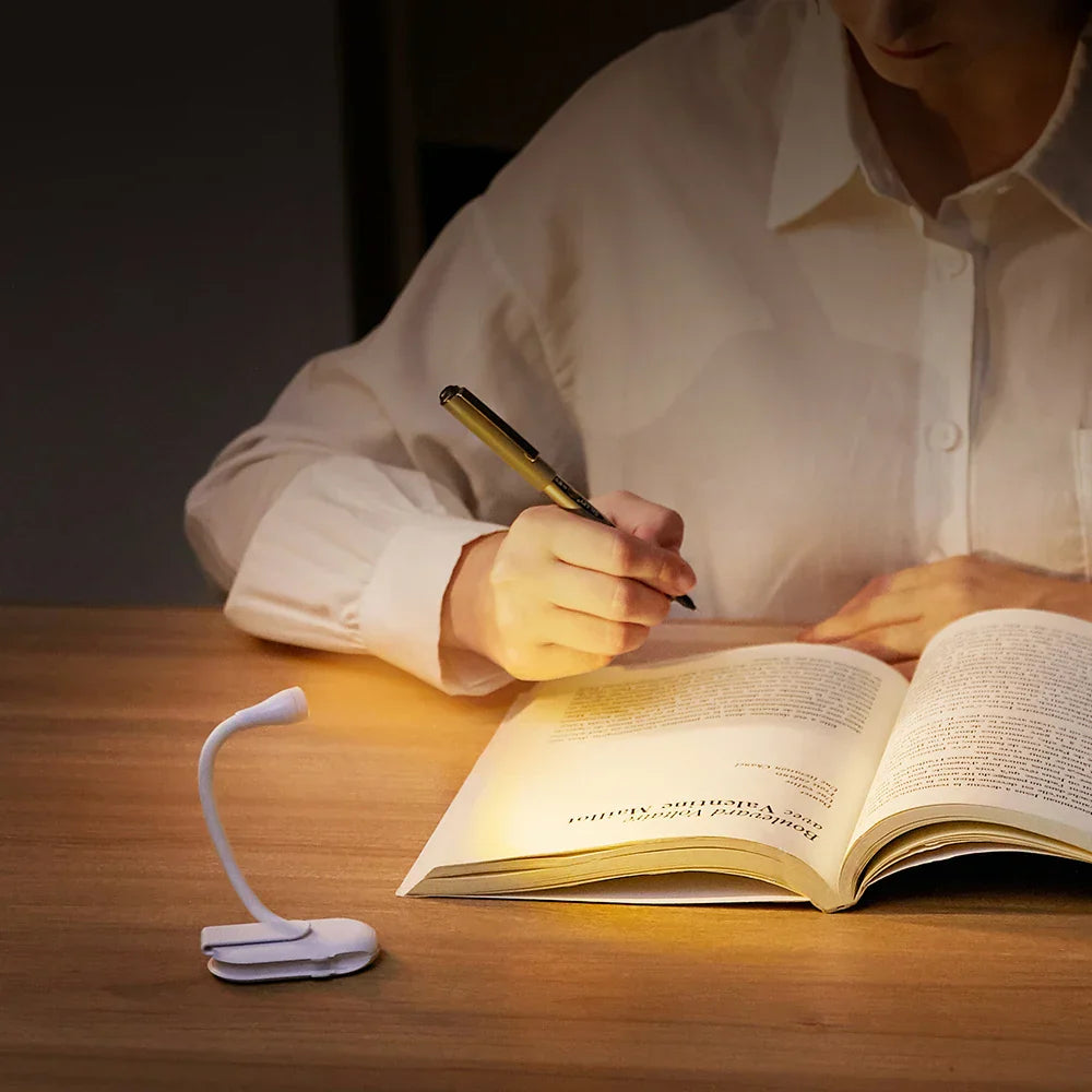 Book Light Clip – Dimmable LED with 360° Rotating Design 3