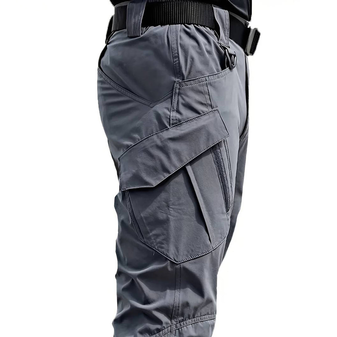 Men's Sustainable Multi-Pocket Cargo Pants | Perfect for Casual Days