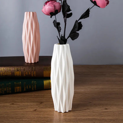 Flower Vase – Unique Origami-Inspired Design for Indoor Display 2